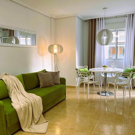 Holiday Suite Fragata Torrevieja Ngoại thất bức ảnh