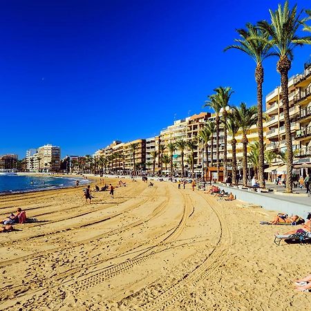 Holiday Suite Fragata Torrevieja Ngoại thất bức ảnh