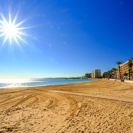 Holiday Suite Fragata Torrevieja Ngoại thất bức ảnh