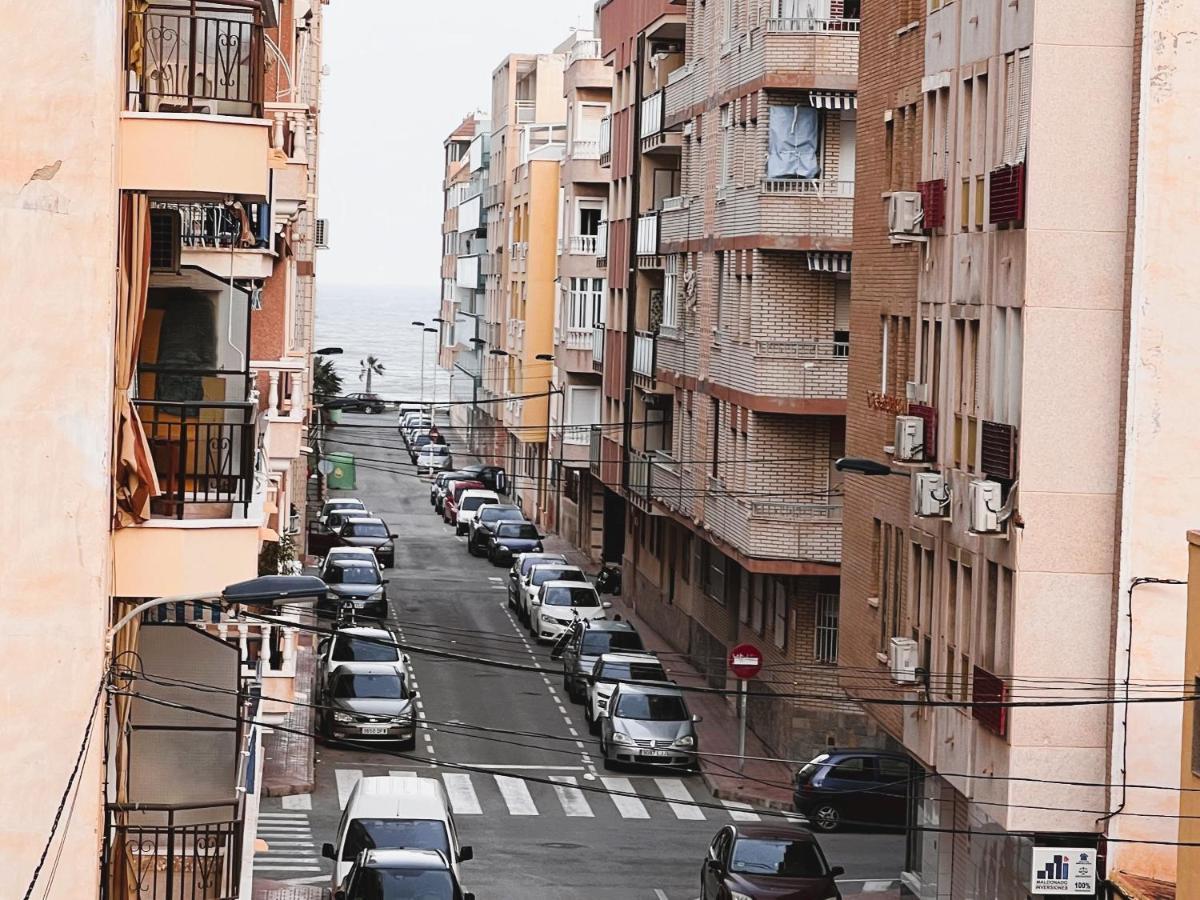 Holiday Suite Fragata Torrevieja Ngoại thất bức ảnh