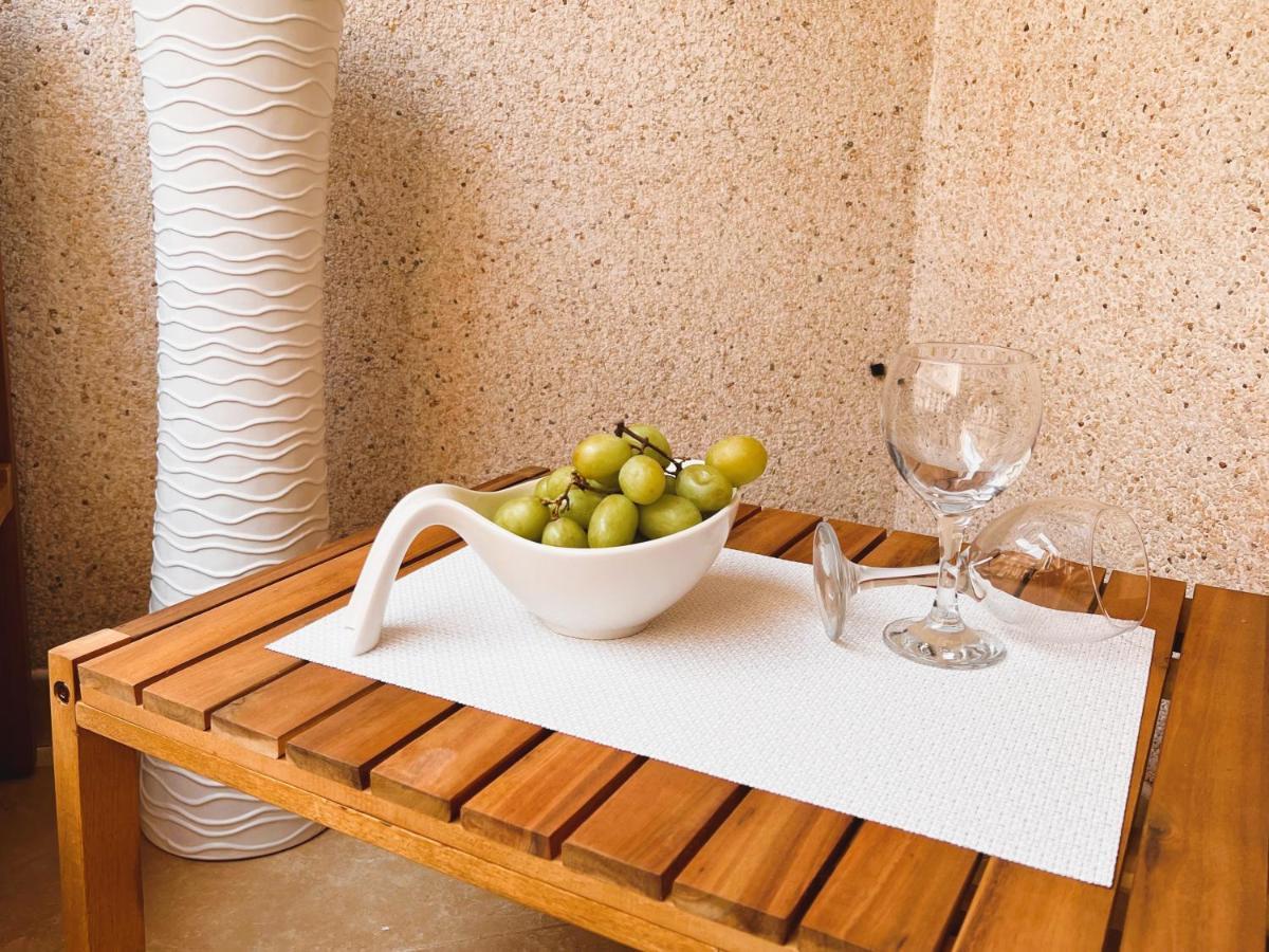 Holiday Suite Fragata Torrevieja Ngoại thất bức ảnh