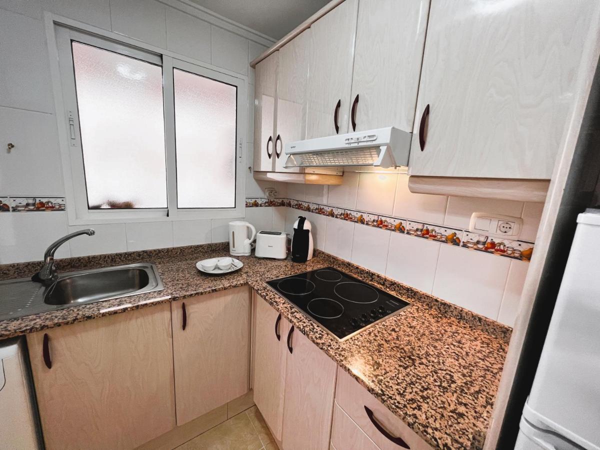 Holiday Suite Fragata Torrevieja Ngoại thất bức ảnh