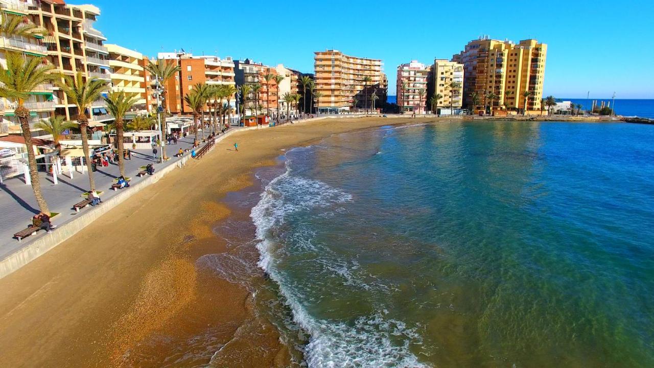 Holiday Suite Fragata Torrevieja Ngoại thất bức ảnh